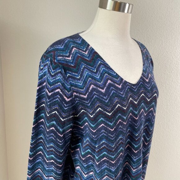 Talbots Womens Large Pure Merino Wool V Neck Sweater Chevron Navy Multicolor - Picture 2 of 10